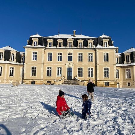 Chambre Romantique Dans Le Chateau De La Bouchatte Chazemais Exterior foto